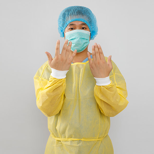 Disposable non woven isoaltion gown